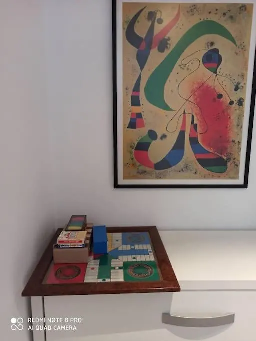 Acogedor Y Precioso Apartamento + Parking Privado San Sebastian Spanje